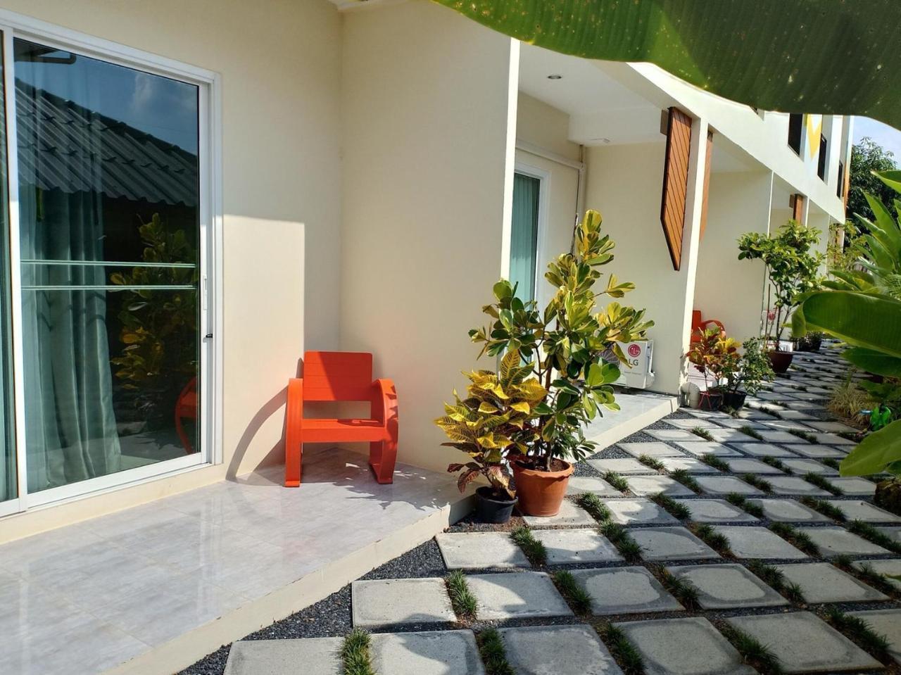 Irabbit Hotel Prachinburi Exterior foto